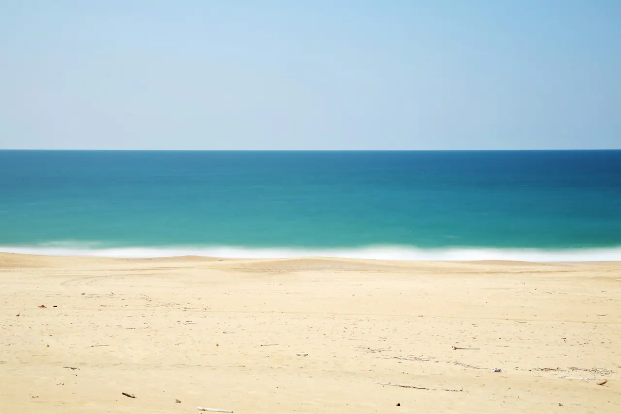 Coastal scenery near Delray Sands Center in Delray Beach